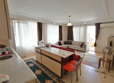 Трехкомнатные апартаменты, с мебелью и техникой, в центре Махмутлара, Аланья, 125 м2 ID-4773 фото-1