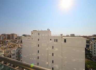 Новая двухкомнатная квартира, в жилом комплексе, построенном в 2020 году, Махмутлар, Аланья ID-4851 фото-9}}