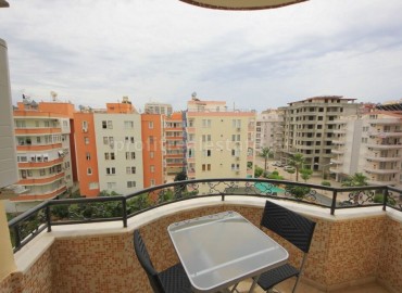 Furnished three bedroom apartment in the central street of Mahmutlar, Alanya ID-0274 фото-19