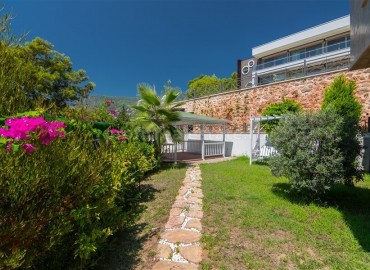 Stylish villas in the center of Alanya with stunning view of the city and the sea ID-0278 фото-4