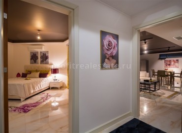 Stylish villas in the center of Alanya with stunning view of the city and the sea ID-0278 фото-9