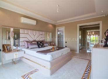 Stylish villas in the center of Alanya with stunning view of the city and the sea ID-0278 фото-19