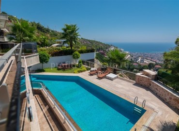 Stylish villas in the center of Alanya with stunning view of the city and the sea ID-0278 фото-31