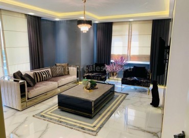 Стильные трехкомнатные апартаменты, готовые к заселению, в 200 метрах от моря, Махмутлар, Аланья ID-4976 фото-1