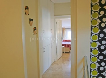 Furnished three bedrooms apartment in a complex with an indoor swımmıng pool in Cikcilli ID-0280 фото-31