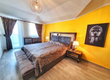 Двухуровневые апартаменты, с тремя спальными комнатами, готовые к заселению, в 150 метрах от пляжа Кестеля, Аланья ID-5088 фото-5