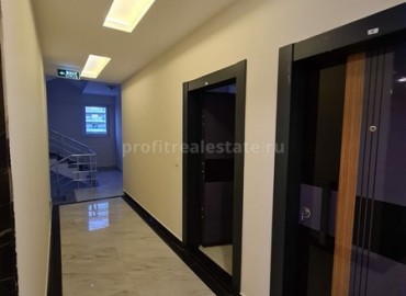 Двухкомнатные апартаменты в жилом комплексе 2020 года постройки,  в Махмутларе, Аланья ID-5096 фото-10