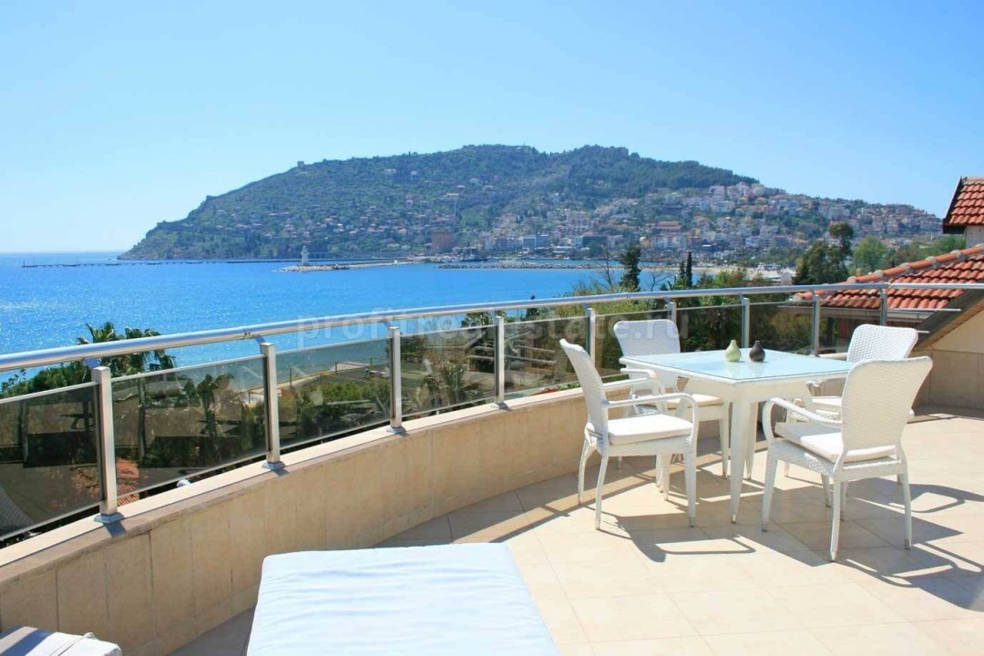 Fantastic view! Plunge into the Mediterranean Sea directly from your apartment! ID-0296 фото-2