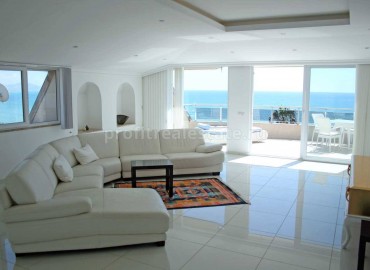 Fantastic view! Plunge into the Mediterranean Sea directly from your apartment! ID-0296 фото-4
