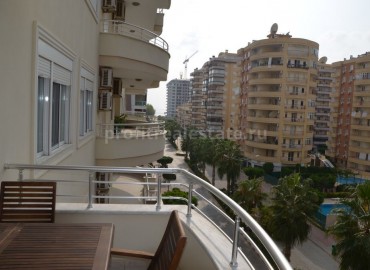 Апартаменты с мебелью и техникой в хорошем комплексе в 300 метрах от моря в районе Махмутлар ID-0303 фото-31