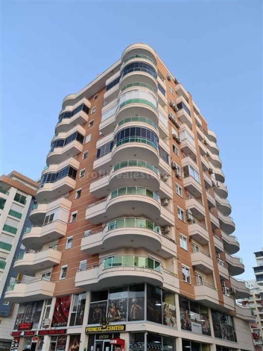 Two-bedroom apartment, with a separate kitchen, equipped with furniture and appliances, 250 meters from the sea, Mahmutlar, Alanya, 115 m2 ID-5273 фото-1