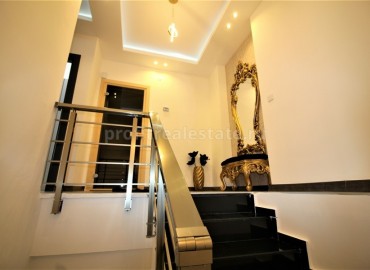 Spacious four-bedroom duplex, with a rich interior and stunning panoramic views, Mahmutlar, Alanya, 248 m2 ID-5276 фото-11