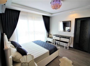 Spacious four-bedroom duplex, with a rich interior and stunning panoramic views, Mahmutlar, Alanya, 248 m2 ID-5276 фото-16