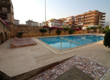 Furnished apartment with two bedrooms and a glazed balcony in Oba, Alanya, Turkey ID-0306 фото-4
