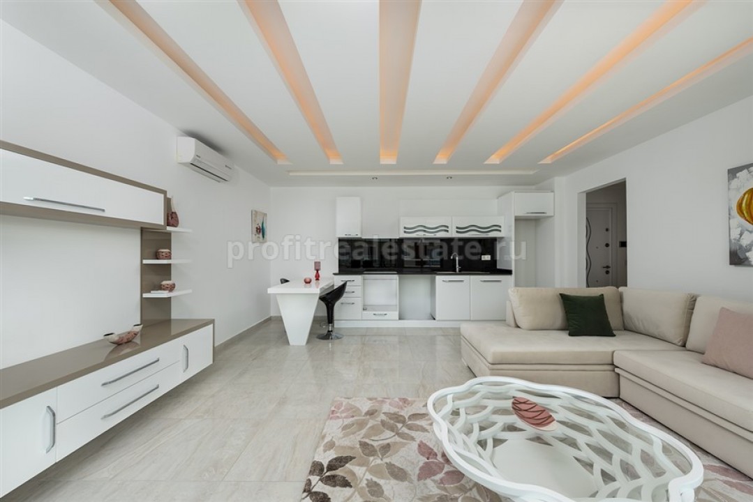 Three-bedroom duplex, with furniture and appliances, in a well-kept residential complex with excellent facilities, just 200 meters from the Kestel beach, Alanya ID-5284 фото-2