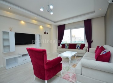 Elegant three-room apartment, with a separate kitchen, equipped with furniture and appliances, Mahmutlar, Alanya, 130 m2 ID-5287 фото-2