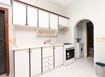Inexpensive one-bedroom apartment, with furniture and appliances, 200 meters from the sea, Mahmutlar, Alanya ID-5289 фото-5
