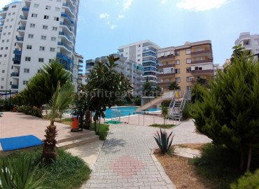 Spacious two-room apartment, equipped with furniture and appliances, in a well-maintained residential complex Mahmutlar, Alanya, 70 m2 ID-5302 фото-7