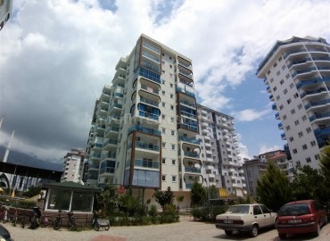 Spacious two-room apartment, equipped with furniture and appliances, in a well-maintained residential complex Mahmutlar, Alanya, 70 m2 ID-5302 фото-13