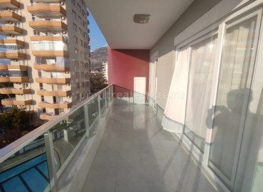 Four-room apartment, with a separate kitchen, equipped with furniture and appliances, Mahmutlar, Alanya, 160 m2 ID-5305 фото-11