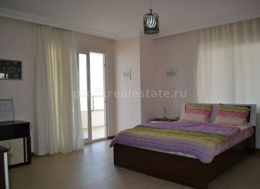 Apartment with furniture and home appliances on the first coastline in Turkey ID-0308 фото-15