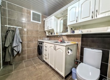 Четырехкомнатные апартаменты, с отдельной кухней и мебелью, по выгодной цене, в 450 метрах от пляжа Махмутлара, Аланья ID-5324 фото-21