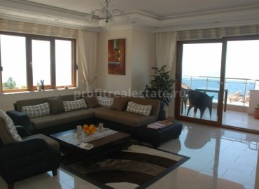 Cozy two-bedroom apartment with sea and mountain views, 100 meters from the coast, Mahmutlar, Alanya, 110 m2 ID-5361 фото-2