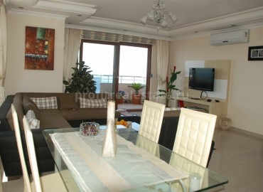 Cozy two-bedroom apartment with sea and mountain views, 100 meters from the coast, Mahmutlar, Alanya, 110 m2 ID-5361 фото-6