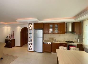 Three-room apartment, with furniture and appliances, 20 meters from the sea, Mahmutlar, Alanya ID-5376 фото-6