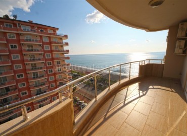 Cozy two-bedroom apartment with sea views, on the first line, Mahmutlar, Alanya, 110 m2 ID-5377 фото-15