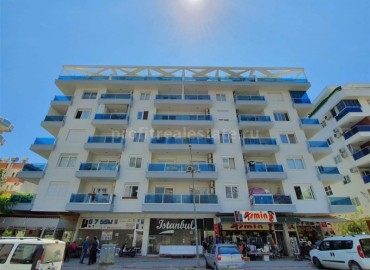 Spacious three-room apartment, with furniture and appliances, 250 meters from the sea Mahmutlar, Alanya ID-5379 фото-1