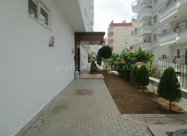 Spacious three-room apartment, with furniture and appliances, 250 meters from the sea Mahmutlar, Alanya ID-5379 фото-17