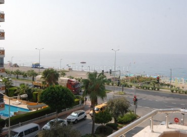 Apartment in Mahmutlar, Turkey on the first coastline at a good price ID-0315 фото-8