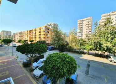 Spacious three-room apartment, with furniture and appliances, 250 meters from the sea Mahmutlar, Alanya ID-5379 фото-20