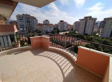 Spacious five-room duplex, with a separate kitchen, 200 meters from the center of Alanya, 240 m2 ID-5394 фото-1