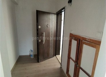 Inexpensive two-bedroom apartment, just 100 meters from the beach in Oba, Alanya ID-5395 фото-9