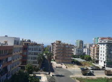 Inexpensive two-bedroom apartment, just 200 meters from the sea, Mahmutlar, center, 110 m2 ID-5405 фото-13