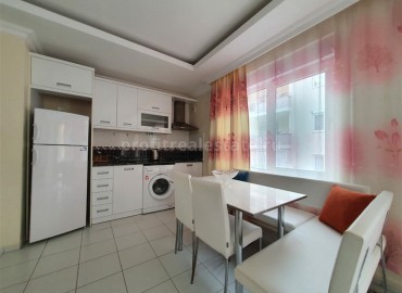 Inexpensive one-bedroom apartment with furniture and appliances, 400 meters from the sea, Mahmutlar, Alanya, 75 m2 ID-5418 фото-6
