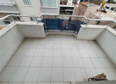 Inexpensive one-bedroom apartment with furniture and appliances, 400 meters from the sea, Mahmutlar, Alanya, 75 m2 ID-5418 фото-11