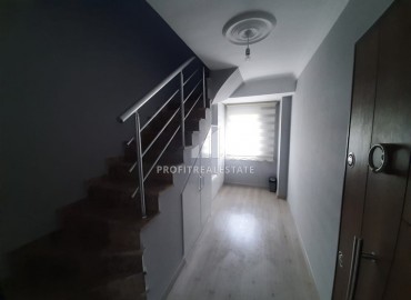 Inexpensive four-room duplex, with a separate kitchen, in a residential building without infrastructure, Mahmutlar, Alanya, 140 m2 ID-5437 фото-7