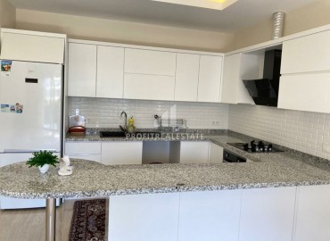 Spacious one-bedroom apartment in a well-kept residential complex in Oba, Alanya, 70 m2 ID-5448 фото-4