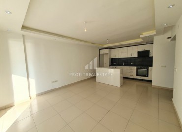 One-bedroom apartment, unfurnished, 300 meters from the sea, Kargicak, Alanya ID-5450 фото-4