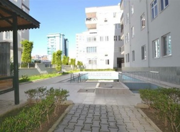 Inexpensive two-bedroom apartment 200 meters from the center of Mahmutlar, Alanya, 100 m2 ID-5452 фото-16