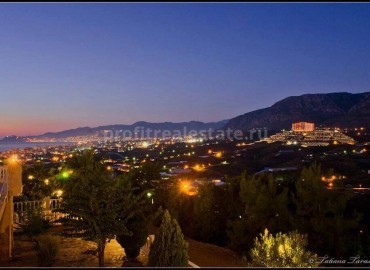 Вилла с отдельным бассейном и гаражом, а также прекрасным видом на горы ID-0322 фото-12