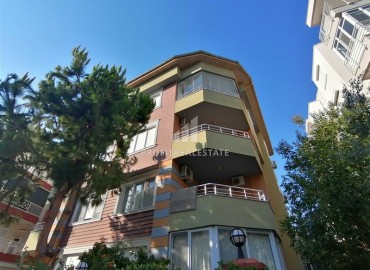 One-bedroom apartment, with a large total area, just 150 meters from the beach in Oba, Alanya, 70 m2 ID-5465 фото-1
