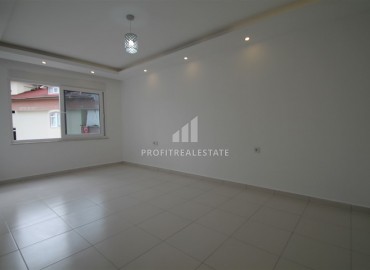 One-bedroom apartment, unfurnished, 150 meters from the center of Mahmutlar, Alanya ID-5474 фото-7