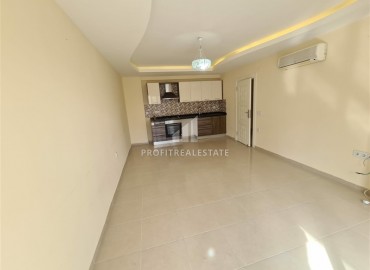 One-bedroom apartment, unfurnished, in a residence with well-thought-out infrastructure, Mahmutlar, Alanya, 60 m2 ID-5486 фото-3