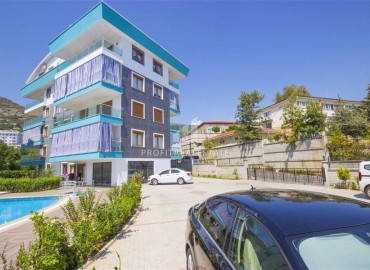 Spacious four-room apartment with a separate kitchen in 300m of the center of Alanya, with an area of 160m2 ID-5513 фото-2