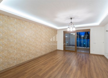 Spacious four-room apartment with a separate kitchen in 300m of the center of Alanya, with an area of 160m2 ID-5513 фото-4