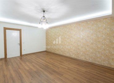 Spacious four-room apartment with a separate kitchen in 300m of the center of Alanya, with an area of 160m2 ID-5513 фото-5